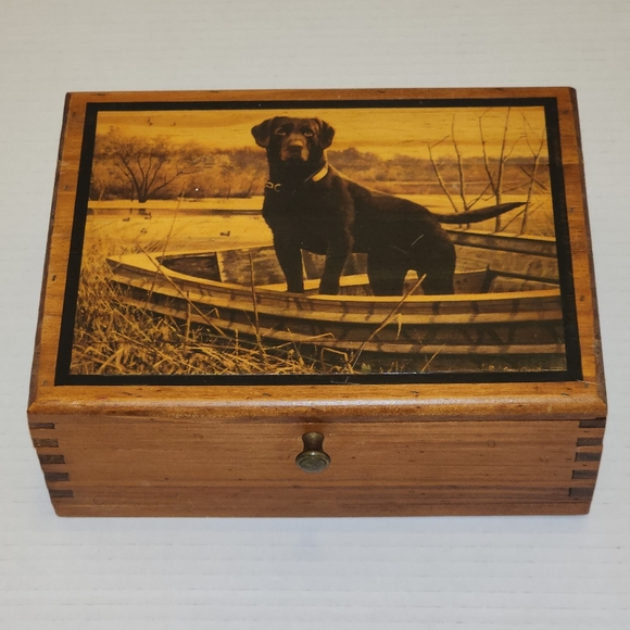 Rare Vintage Edition Taylorsville NC Wood Box Black Labrador